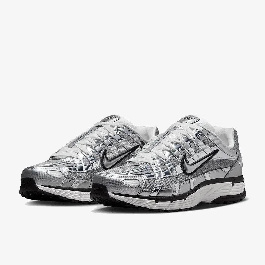 Nike P6000 Argenté SneakStyle