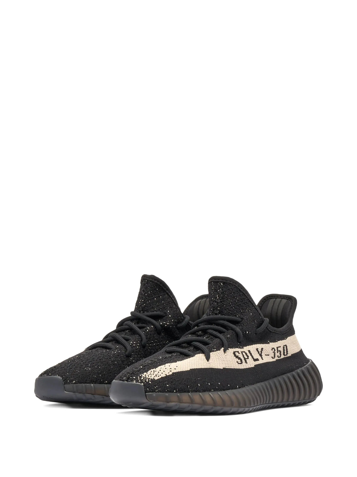 Yeezy Boost 350 V2 Oreo SneakStyle