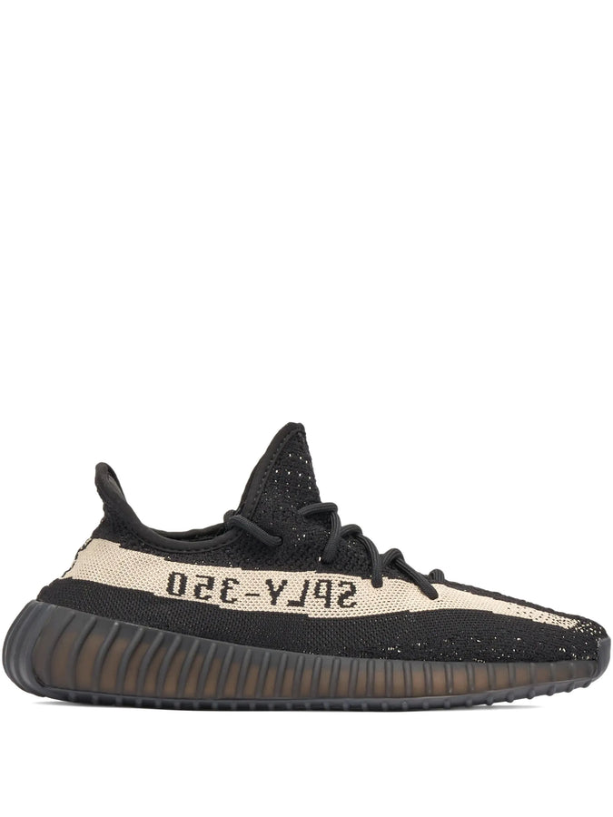 Yeezy Boost 350 V2 Oreo SneakStyle