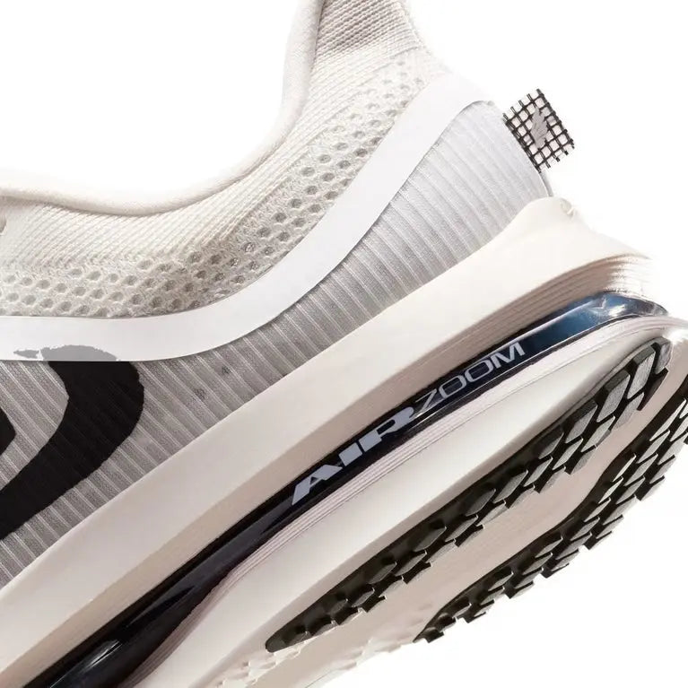 Nike Pegasus Premium 41 Blanc & Marron SneakStyle