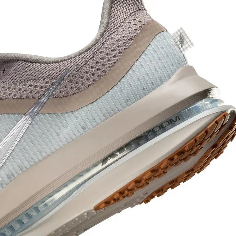 Nike Pegasus Premium 41 Bronze SneakStyle