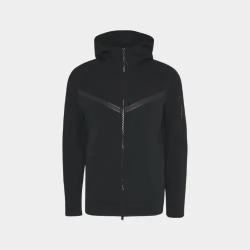 Outfit Tech Fleece Black + Casquette Offerte SneakStyle