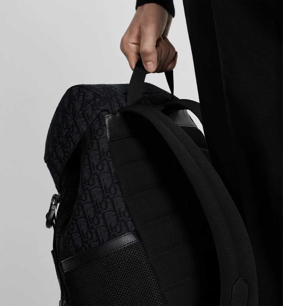 Sac à dos à rabat Dior 8 - #1 SneakStyle