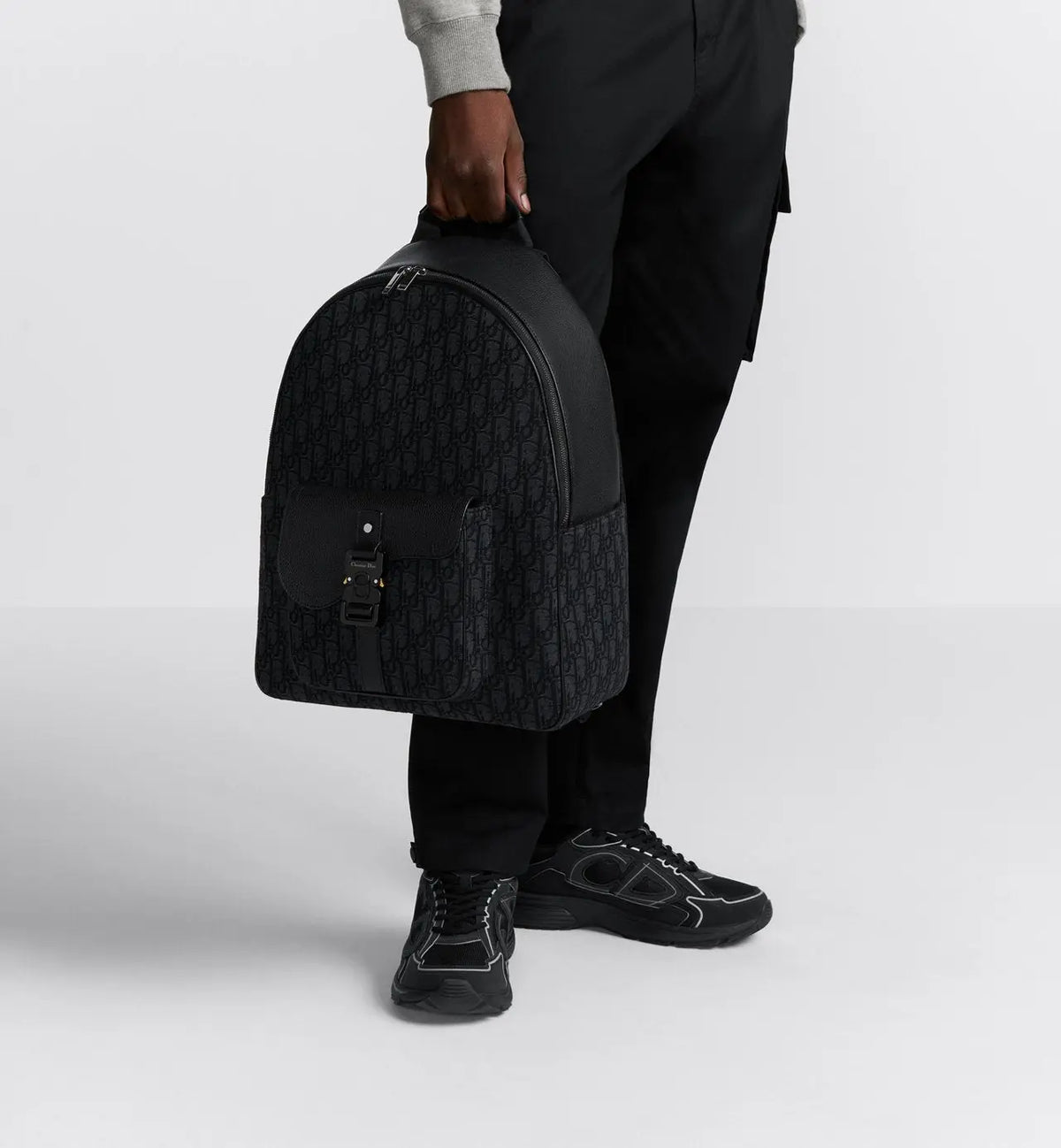 Sac à dos zippé Saddle - #2 SneakStyle