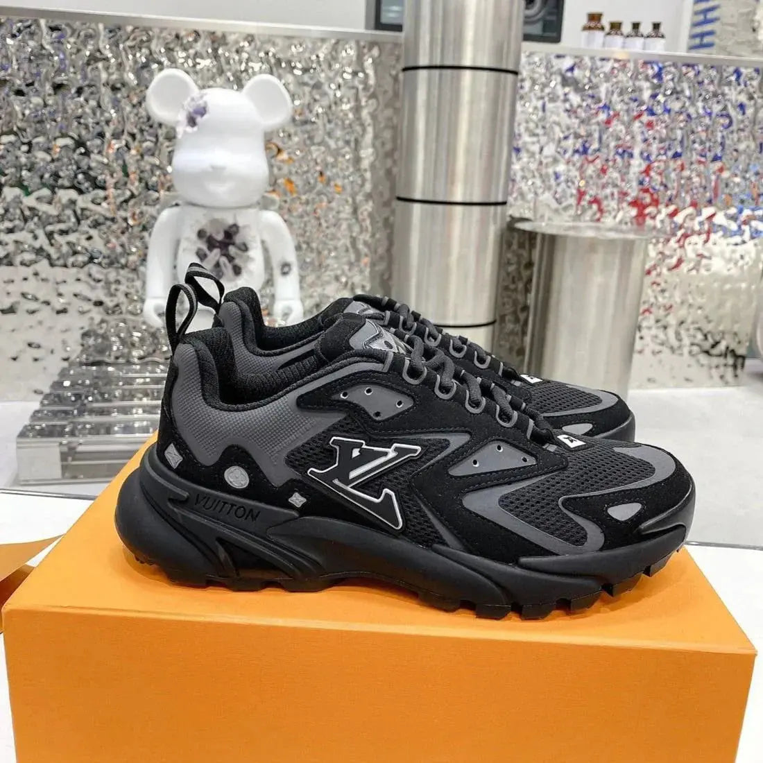 Lv Runner Tactic Noir SneakStyle