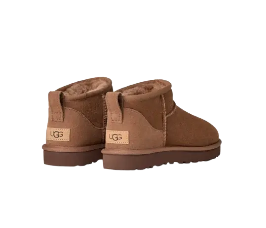 UGG Femme Botte Classic Ultra Mini Marron SneakStyle