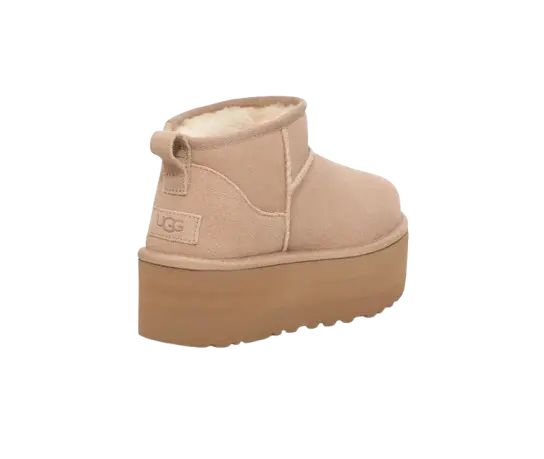 UGG Botte Classic Ultra Mini à plateforme Beige SneakStyle
