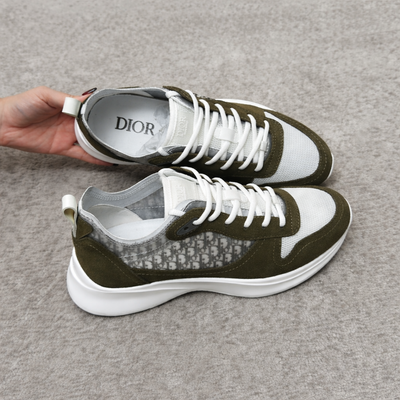 Dior B25 Vert Olive