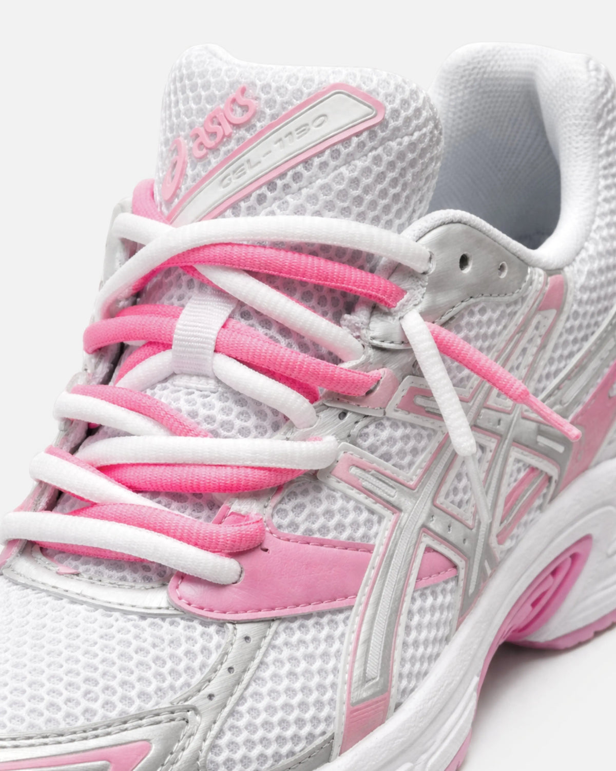 1130 Baby Pink Custom SneakStyle