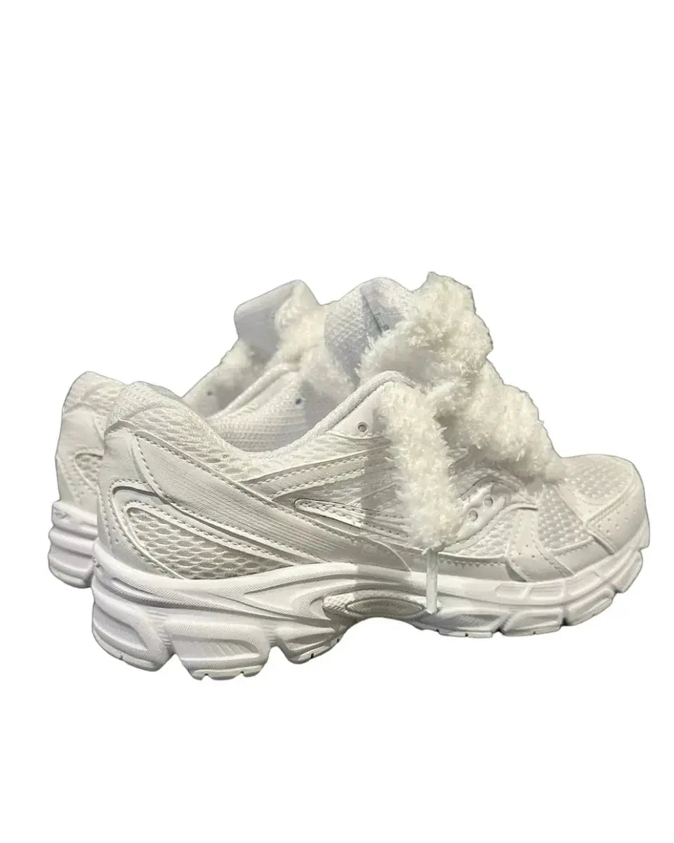Saucony Custom Blanche SneakStyle