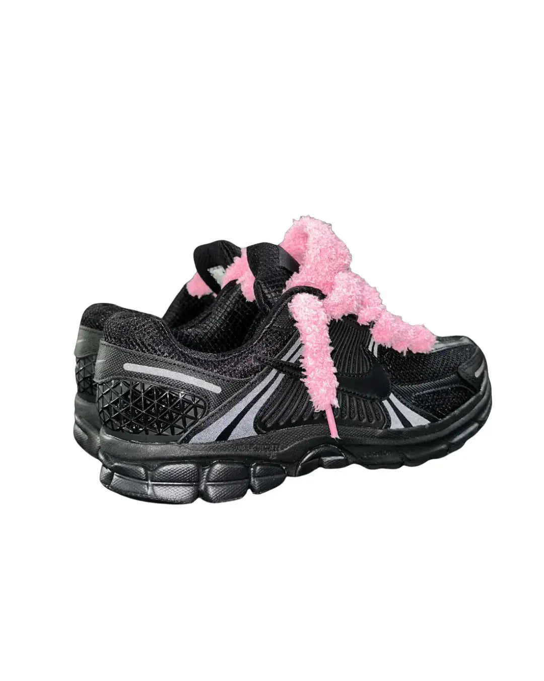 Nike Vomero Custom Noir Et Rose SneakStyle