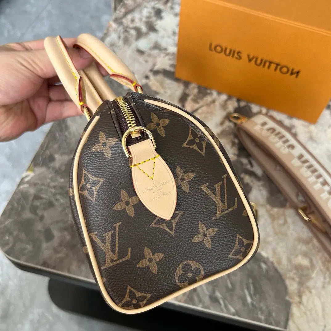 LV - Sac Speedy Bandoulière 20 SneakStyle