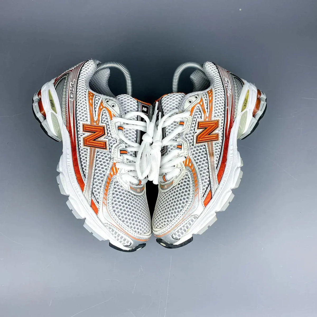 New Balance 740 Orange SneakStyle