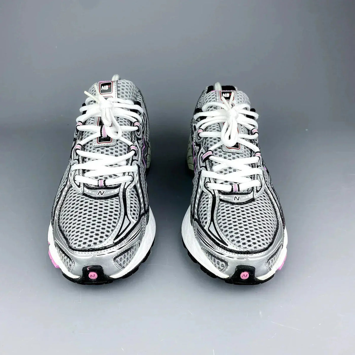 New Balance 740 Rose SneakStyle