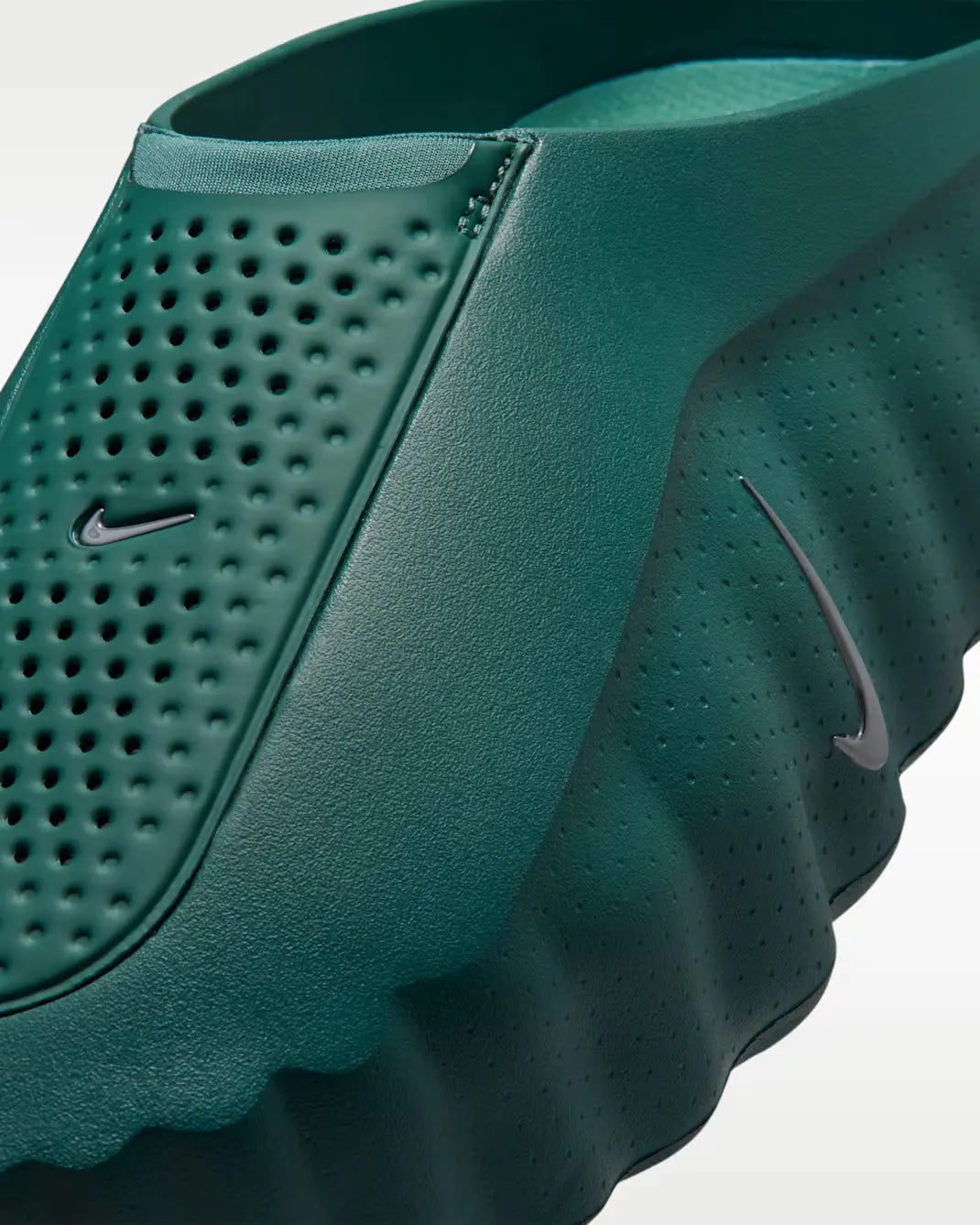 Nike Mind 001 Vert SneakStyle