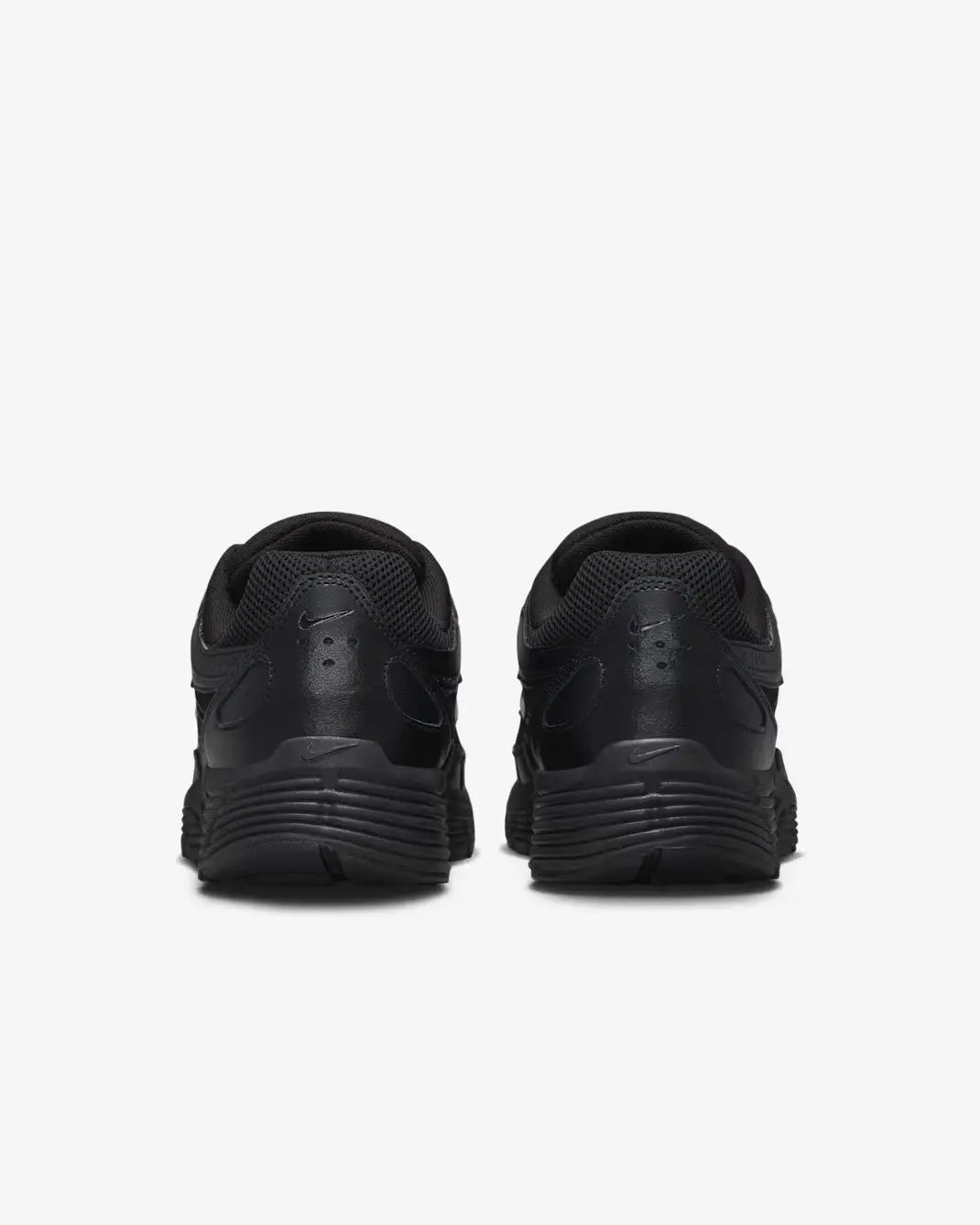 Nike P6000 Noir SneakStyle