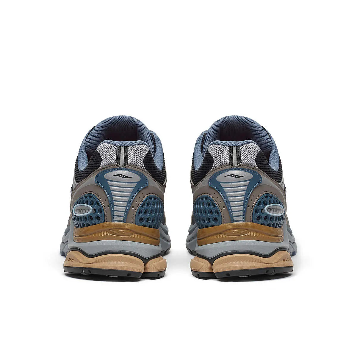 SAUCONY PROGRID TRIUMPH 4 WINTER TECH SneakStyle