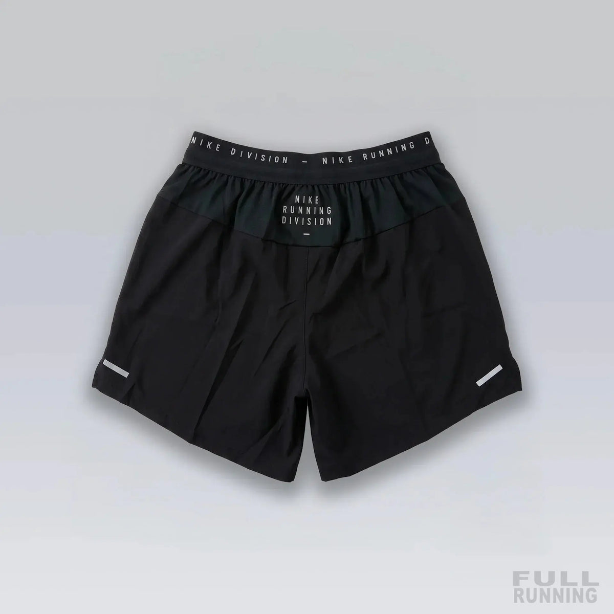 Short Division Noir SneakStyle