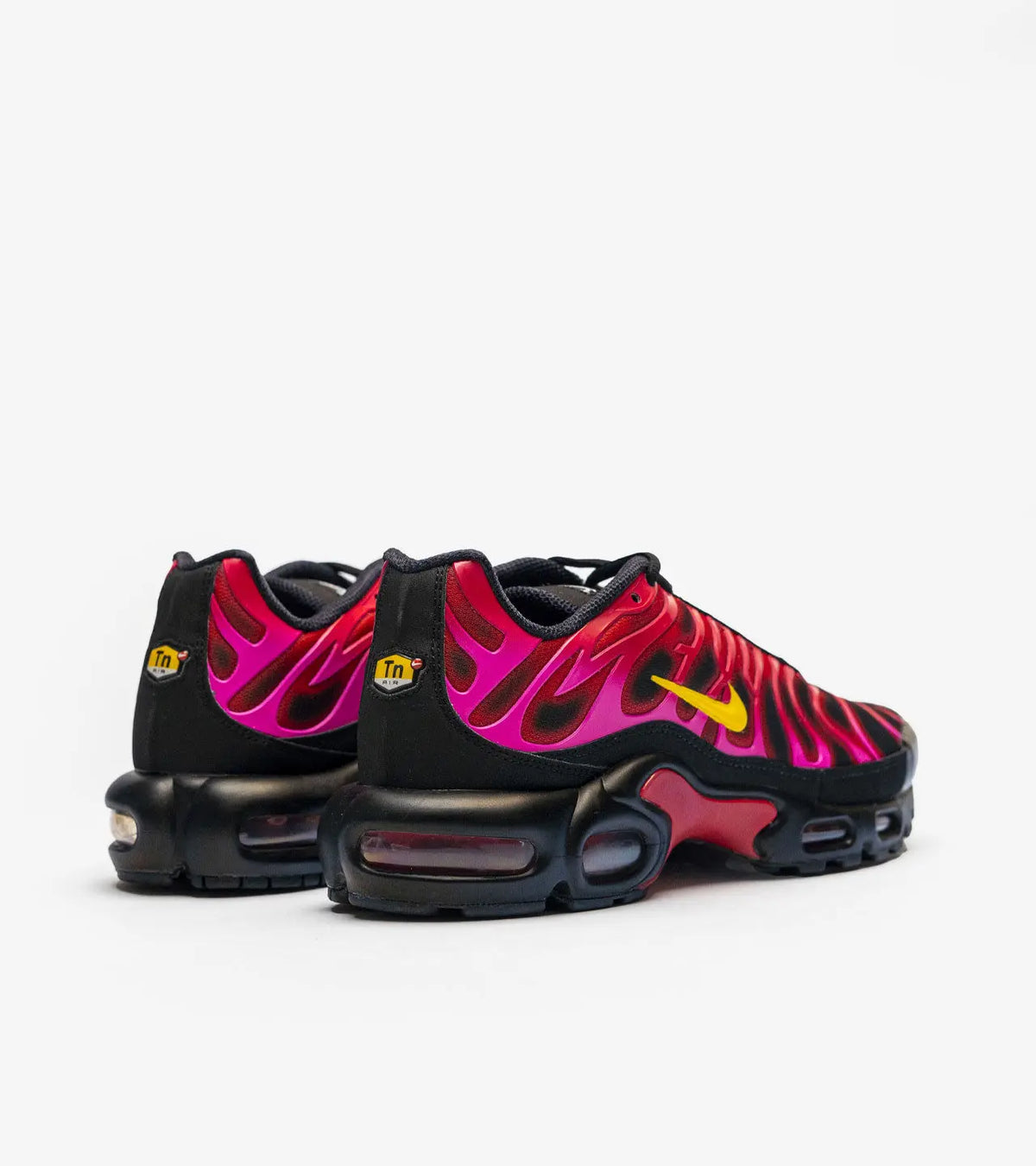 Nike Air Max Plus Supreme Black SneakStyle