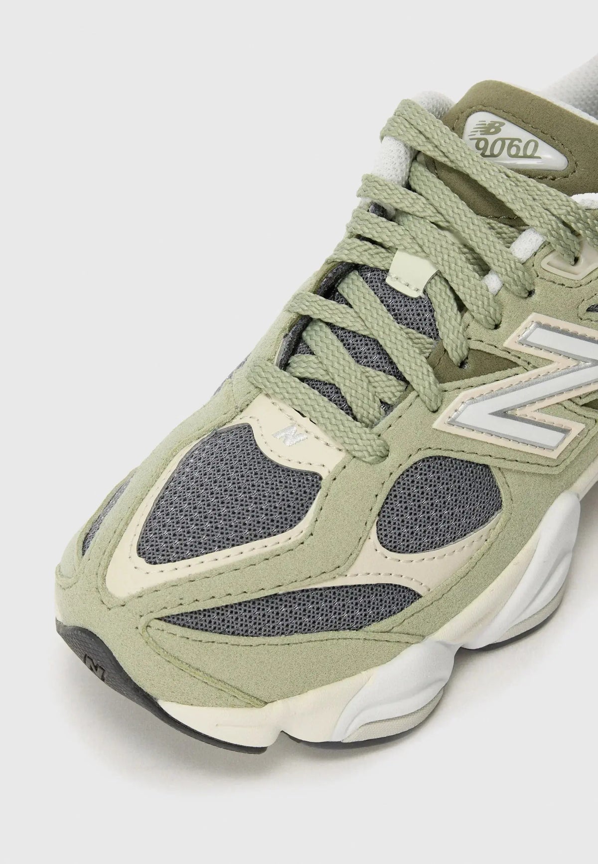 New Balance 9060 Vert Kaki SneakStyle