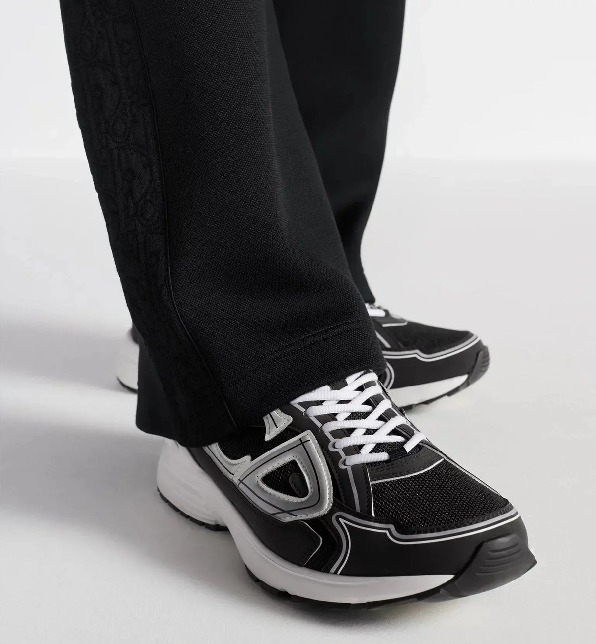 Dior B30 Noir Et Blanc SneakStyle