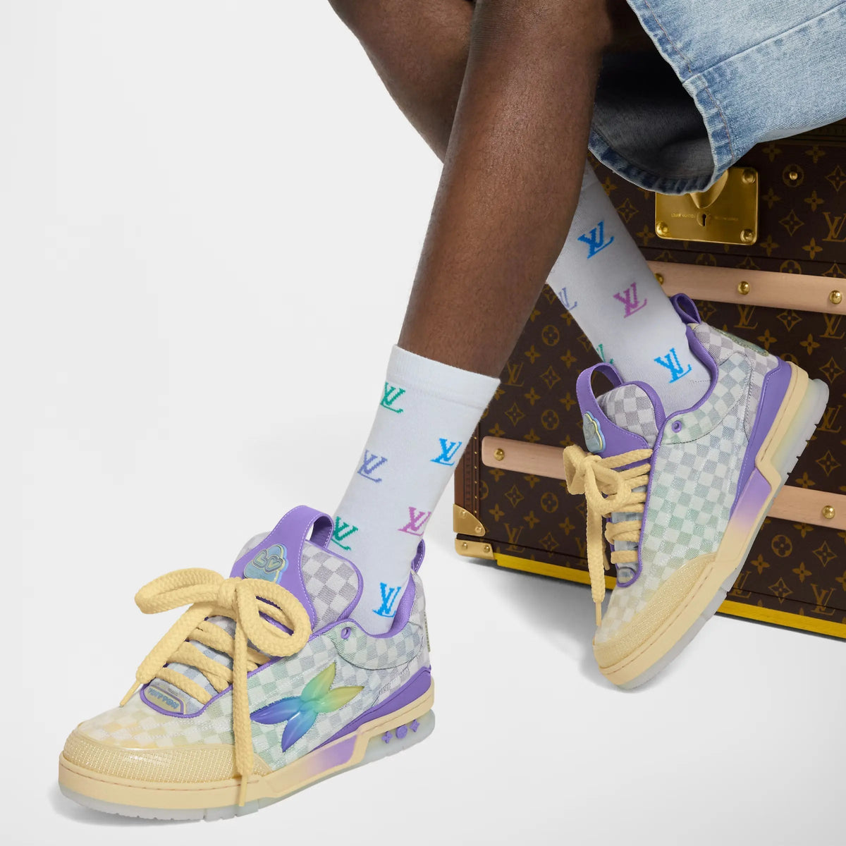 LV Skate Logo Incrusté Violet Et Multicolore SneakStyle