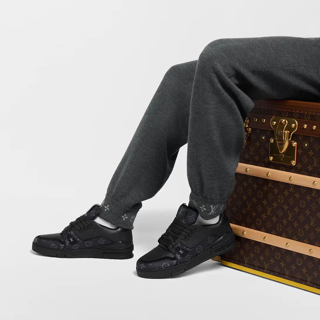 LV Trainer Noir SneakStyle