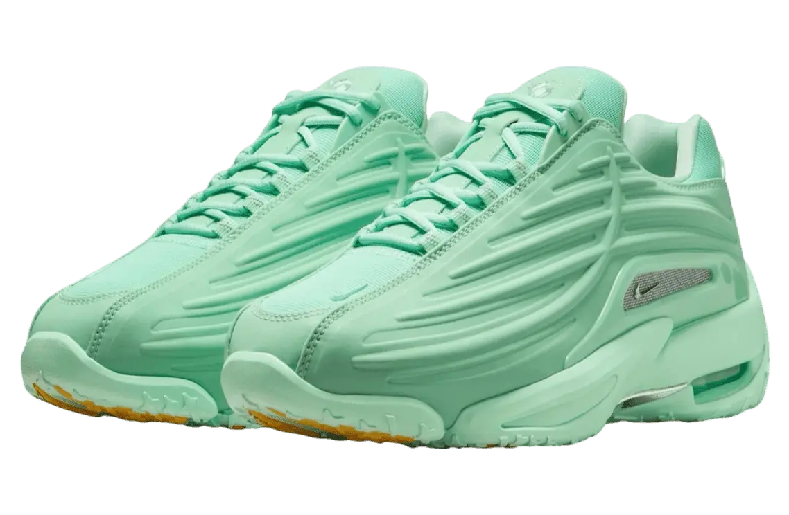 Nike X Nocta Hot Step 2 Vert SneakStyle
