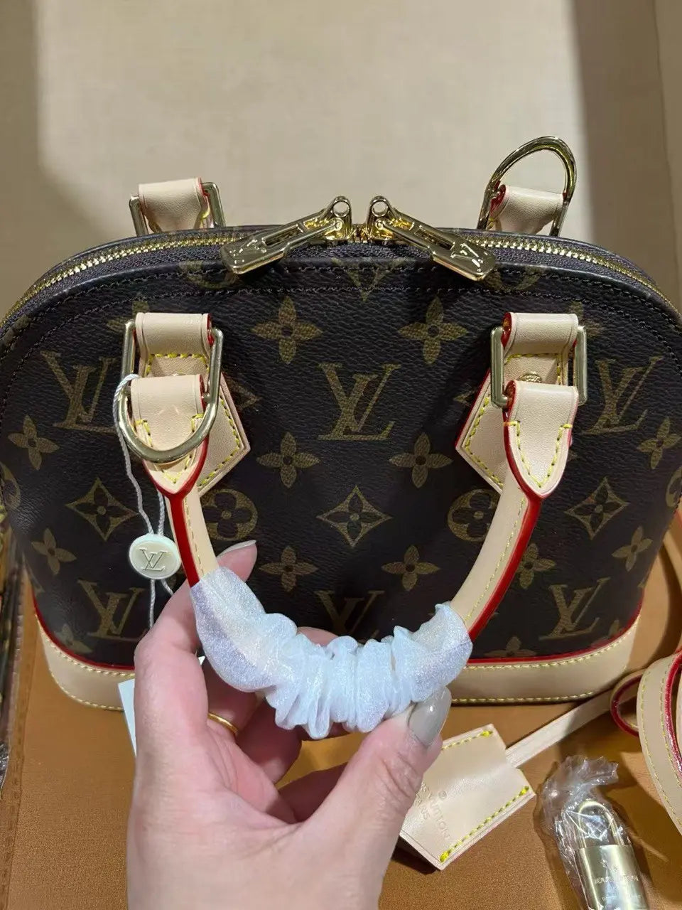 LV - Sac Alma BB NO SneakStyle