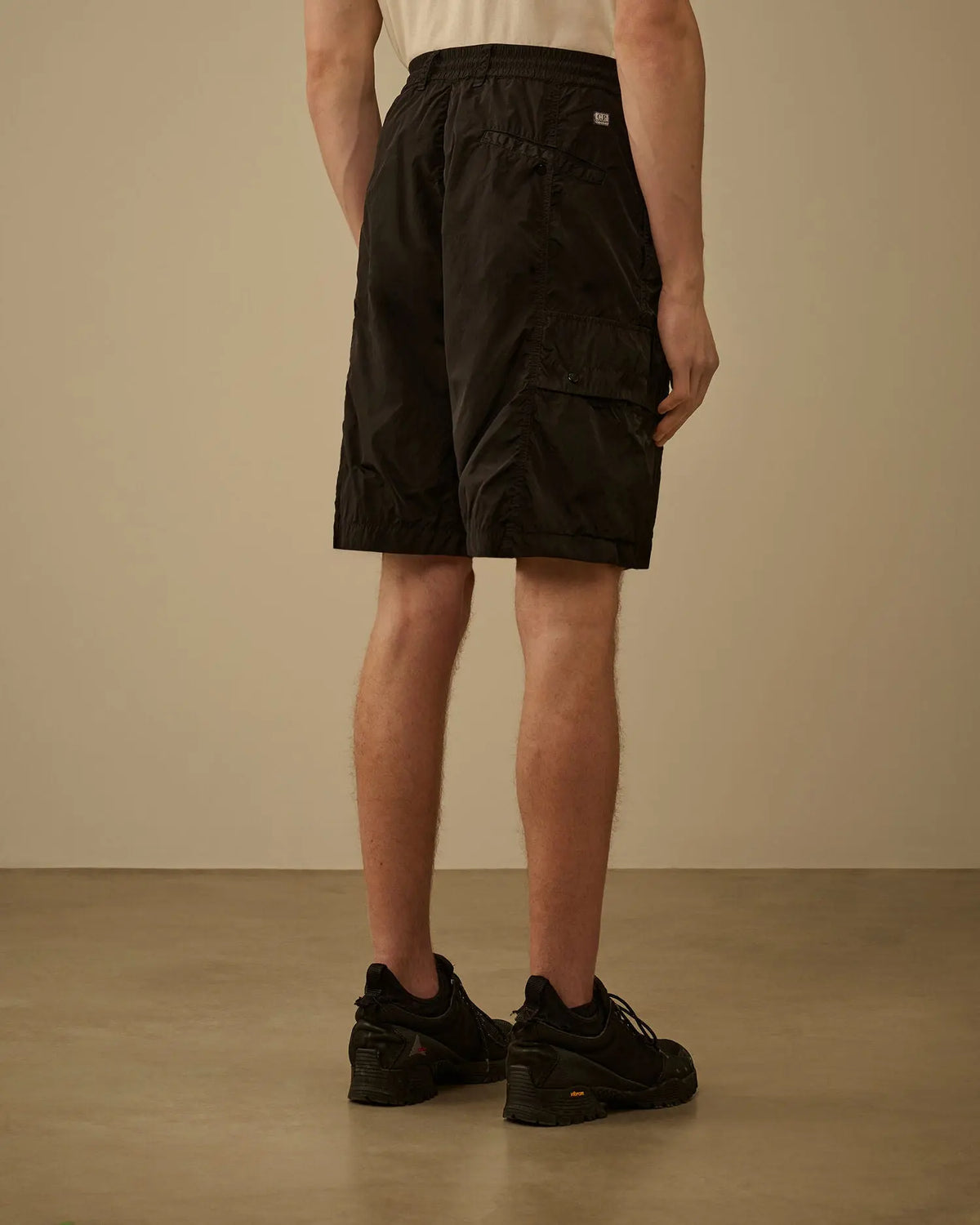 Short CP Company noir SneakStyle